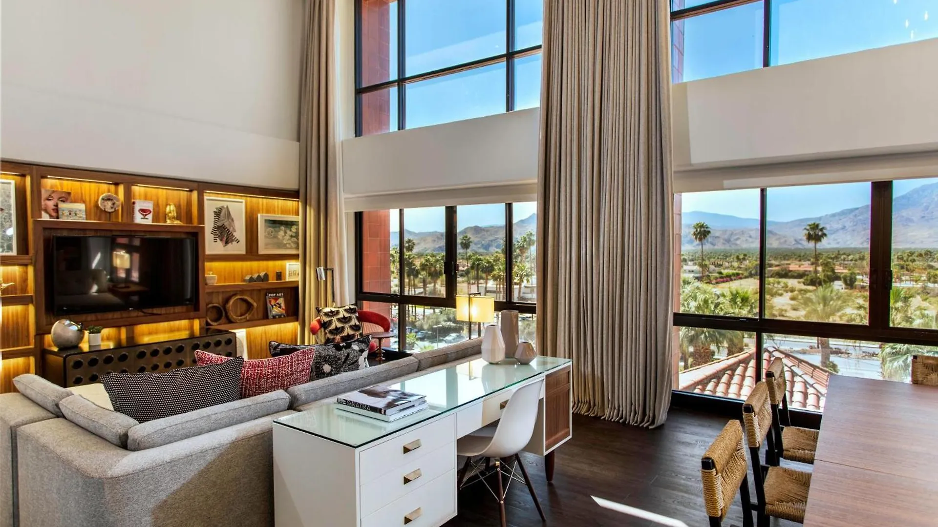 Renaissance Palm Springs Hotel