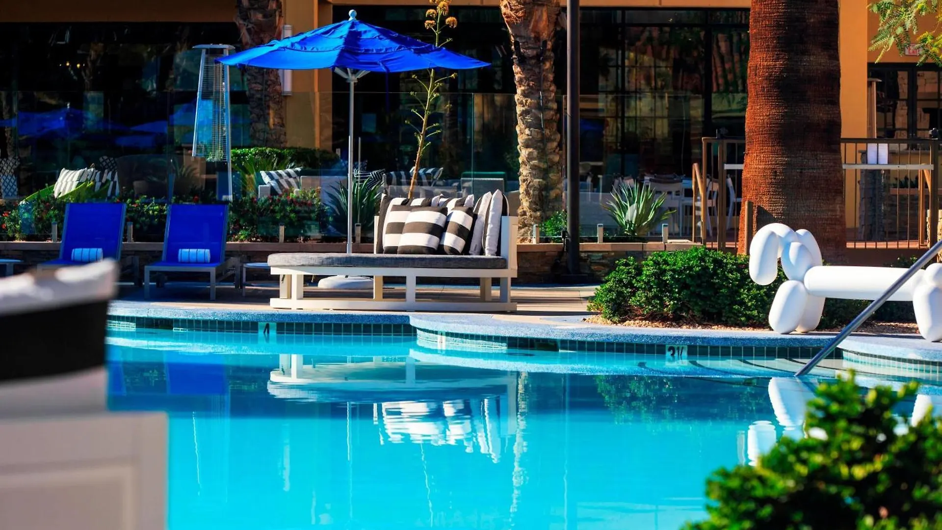 Renaissance Palm Springs Hotel