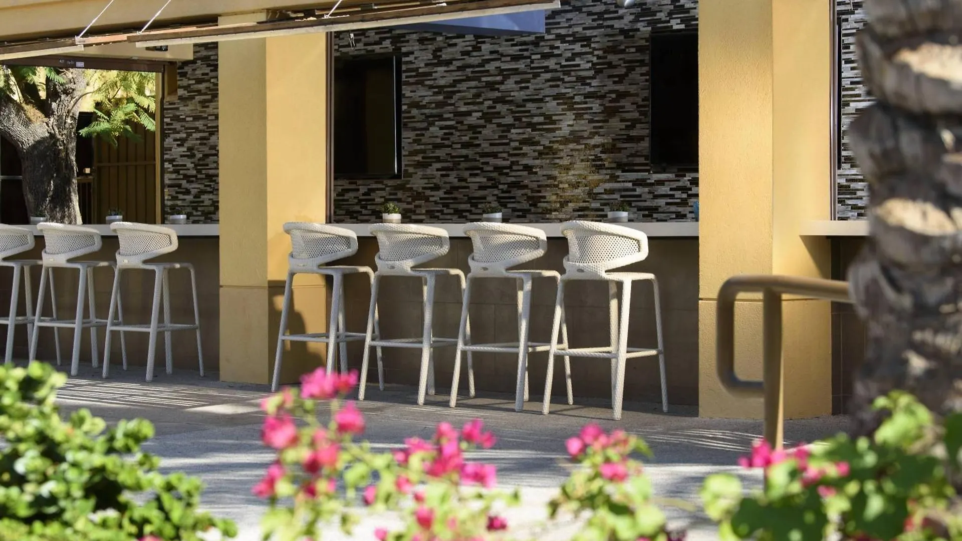 Renaissance Palm Springs Hotel