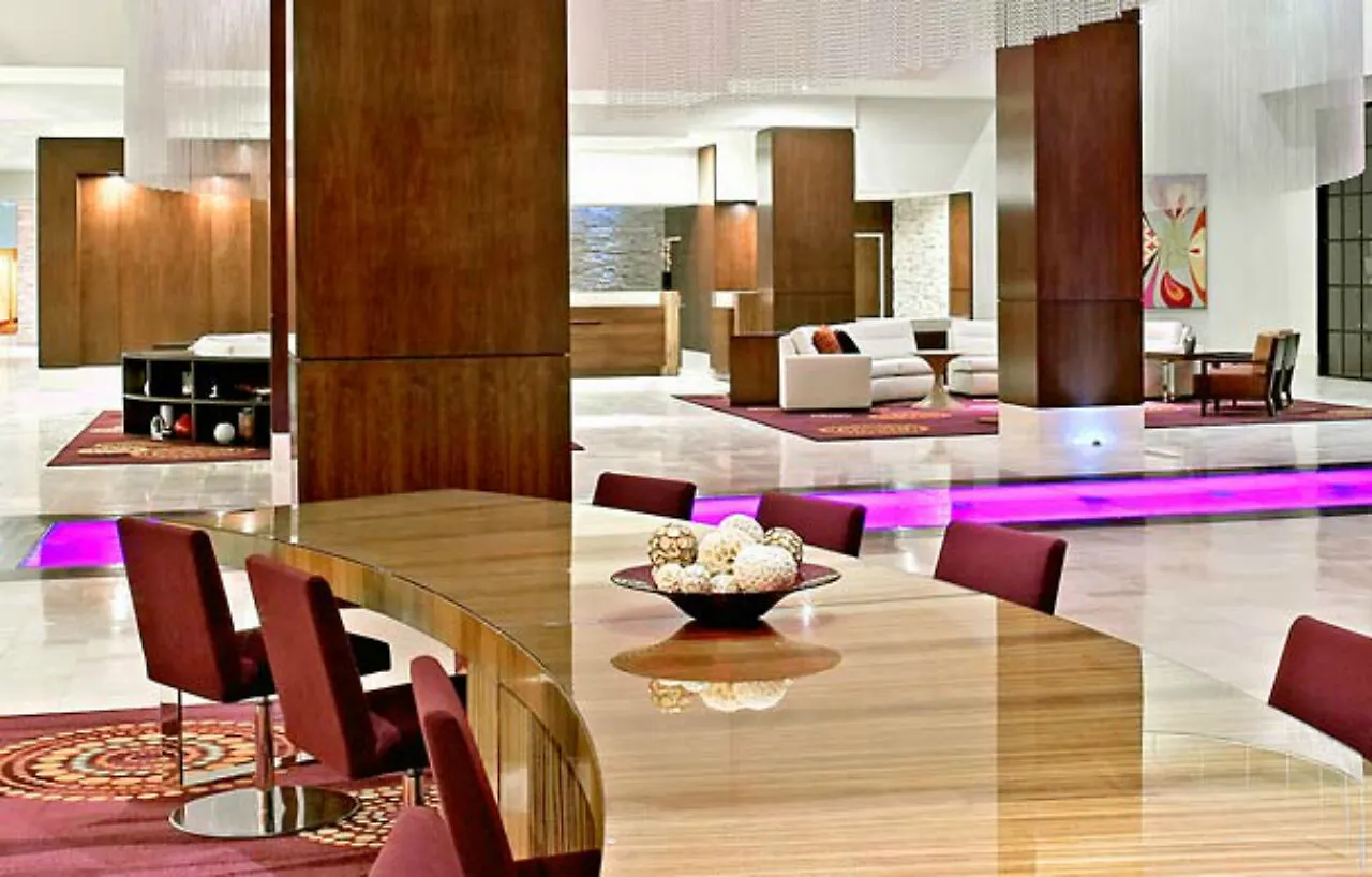 Renaissance Palm Springs Hotel